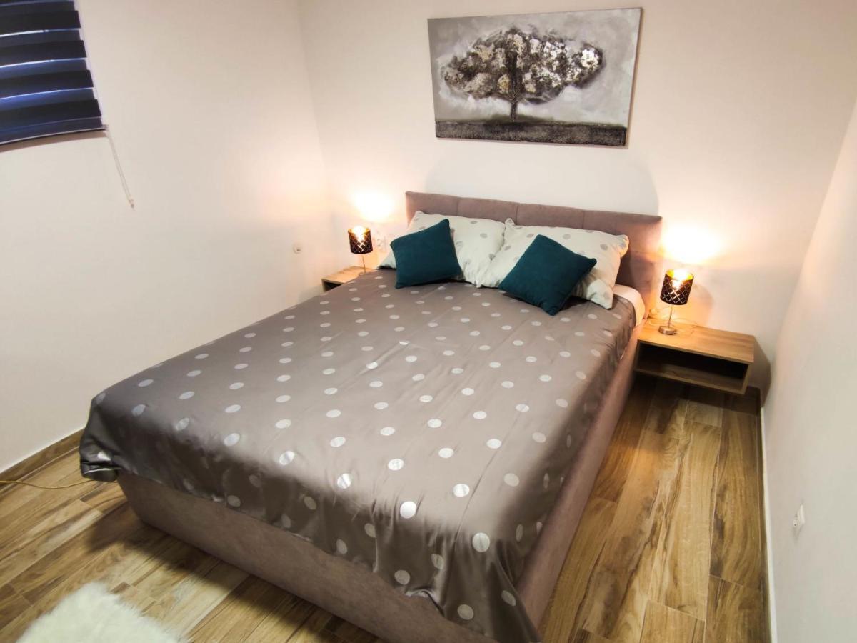 Pridraga Holiday Home Milka By Interhome מראה חיצוני תמונה