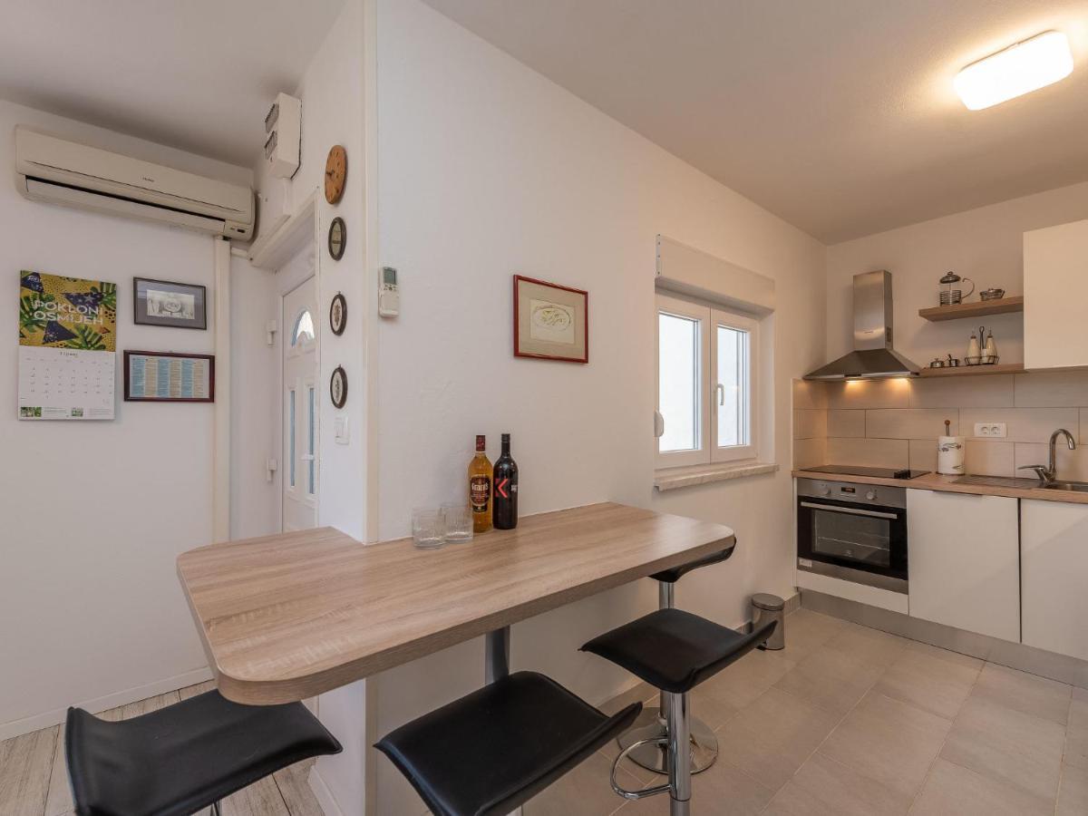 Pridraga Holiday Home Milka By Interhome מראה חיצוני תמונה