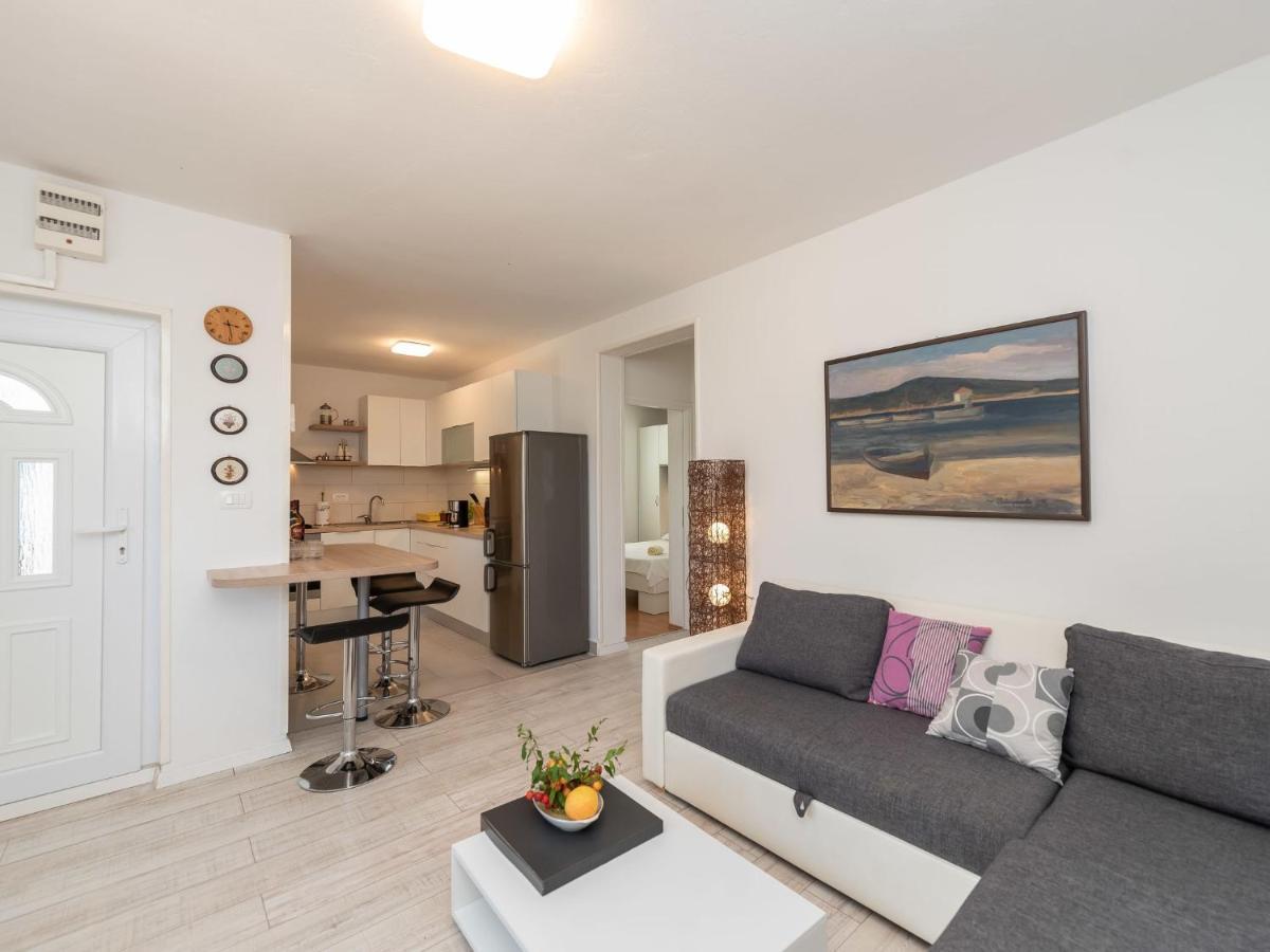 Pridraga Holiday Home Milka By Interhome מראה חיצוני תמונה